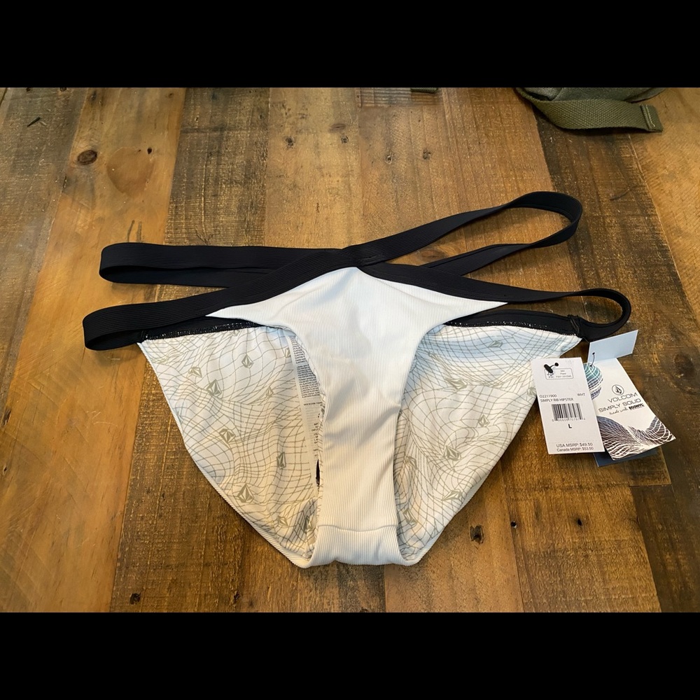 Volcom swim bottoms